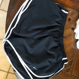 black nike XL shorts
